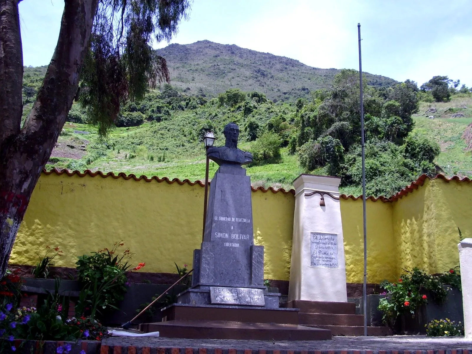 Monumento a Bolívar Chachopo