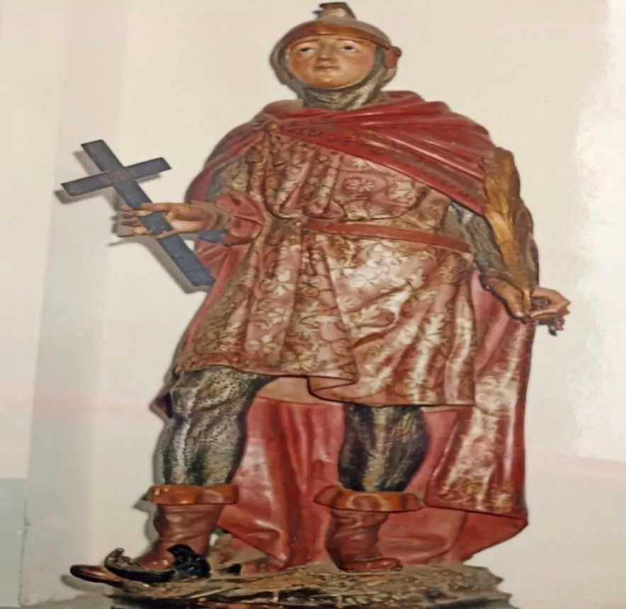 San Expedito, el santo al que La Laca le realizaba «las fiestas más solemnes» cada 19 de abril en su cueva.